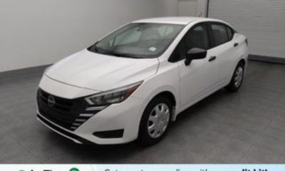 2025 Nissan Versa S