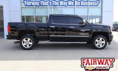 2015 GMC Sierra Denali