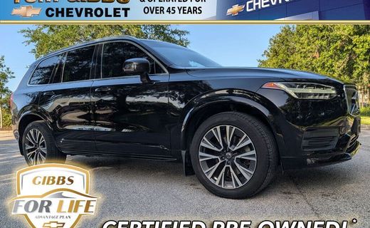 2021 Volvo XC90 Momentum