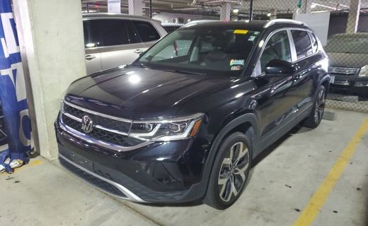 2023 Volkswagen Taos 4MOTION SEL