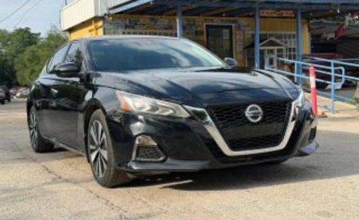 2022 Nissan Altima SV