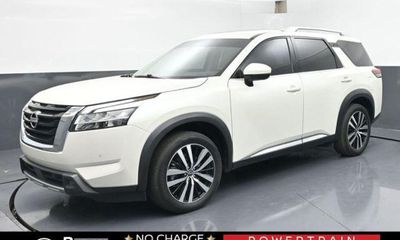 2023 Nissan Pathfinder Platinum