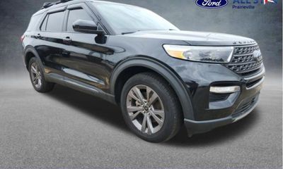 2022 Ford Explorer XLT