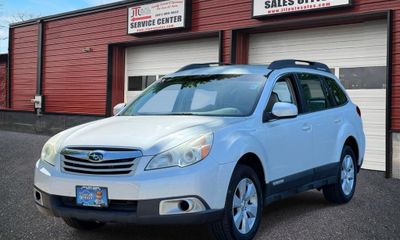 2012 Subaru Outback Base