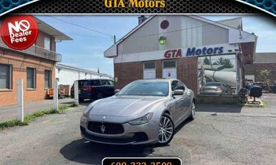 2016 Maserati Ghibli Base