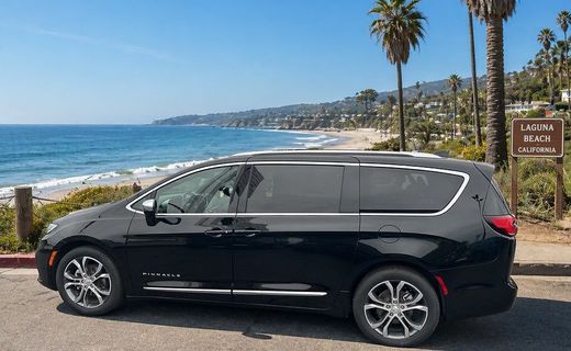 2026 Chrysler Pacifica Pinnacle