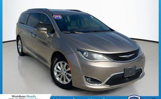 2018 Chrysler Pacifica Touring L Plus