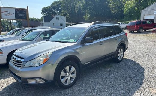 2011 Subaru Outback Premium CWP