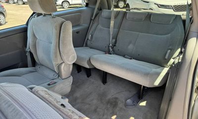2010 Toyota Sienna LE