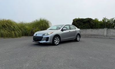 2013 Mazda MAZDA3 Sport GX