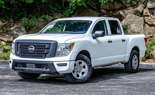 2023 Nissan Titan