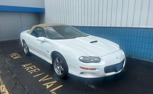2000 Chevrolet Camaro Sport