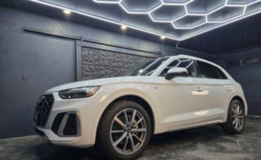 2020 Audi Q5 E Quattro Premium Plus