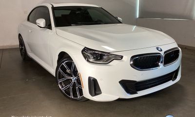 2023 BMW 230i