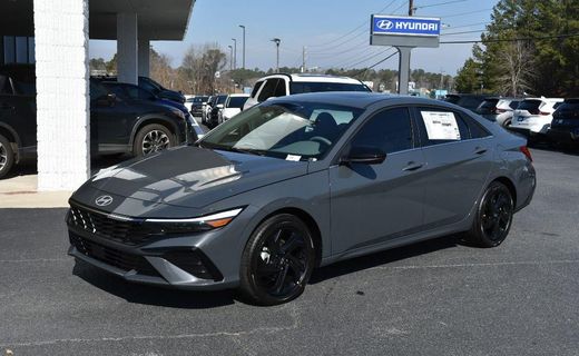 2026 Hyundai Elantra SEL Sport Premium