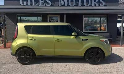2015 Kia Soul GL Middle LOW