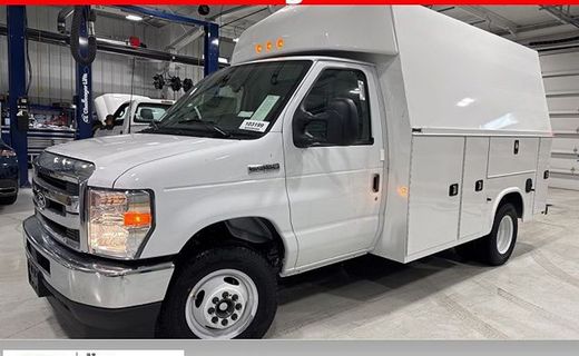 2026 Ford E-350 Base