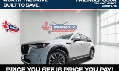 2024 Mazda CX-90 Premium Package