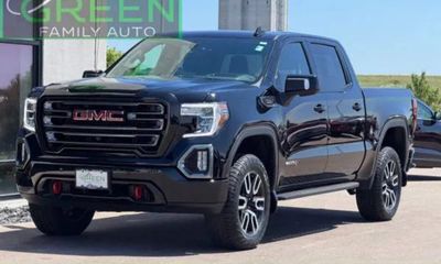 2021 GMC Sierra AT4