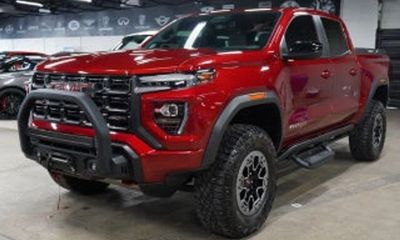2023 GMC Canyon AT4X