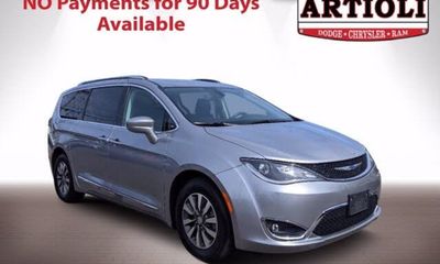 2020 Chrysler Pacifica Touring L Plus