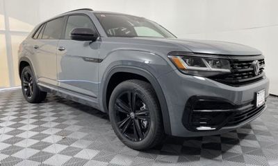 2023 Volkswagen Atlas 4Motion SEL R