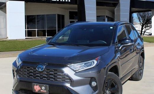 2020 Toyota RAV4 XSE