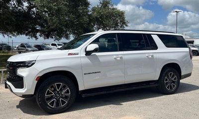 2024 Chevrolet Suburban Z71