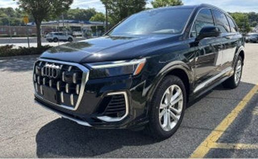 2025 Audi Q7 Quattro Premium Plus