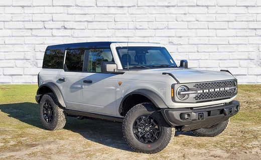 2026 Ford Bronco Badlands