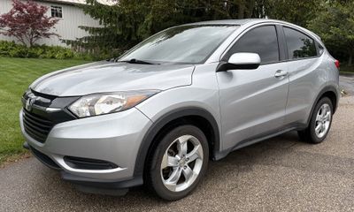 2017 Honda HR-V LX
