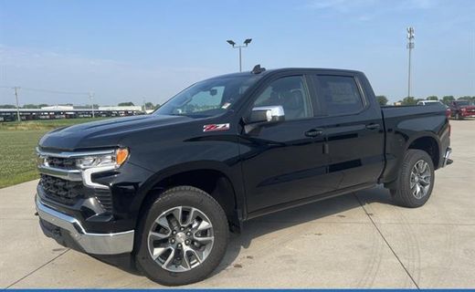 2026 Chevrolet Silverado LT