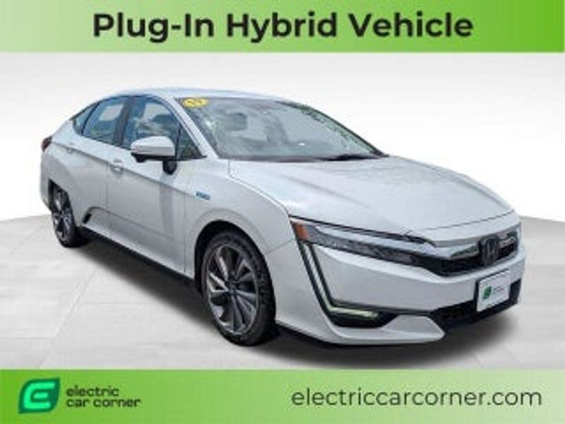 2019 Honda Clarity — a typically priced live listing