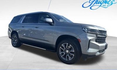 2025 Chevrolet Suburban LT