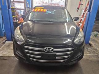 2016 Hyundai Elantra Standard W Style