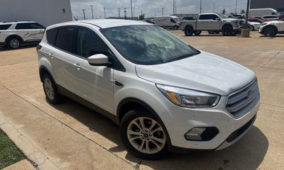 2019 Ford Escape SE