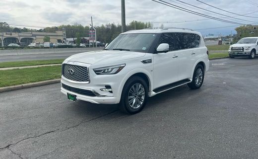 2019 Infiniti QX80 Luxe