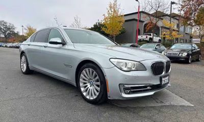 2013 BMW 740LI