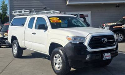 2018 Toyota Tacoma SR SR5 TRD