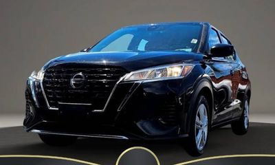 2021 Nissan Kicks S