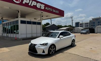 2017 Lexus IS 200T