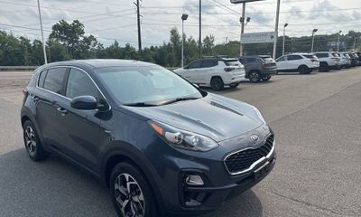 2022 Kia Sportage LX