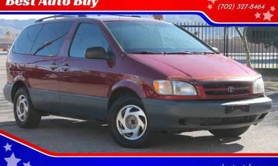 1998 Toyota Sienna LE XLE