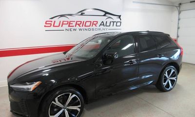 2022 Volvo XC60 R Design