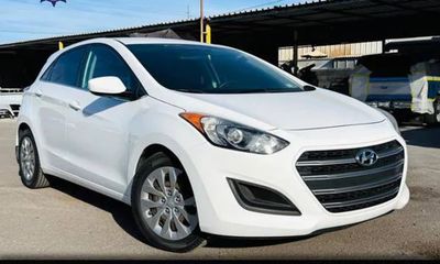 2016 Hyundai Elantra Standard W Style