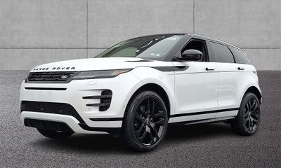 2026 Land Rover Range Evoque Dynamic SE
