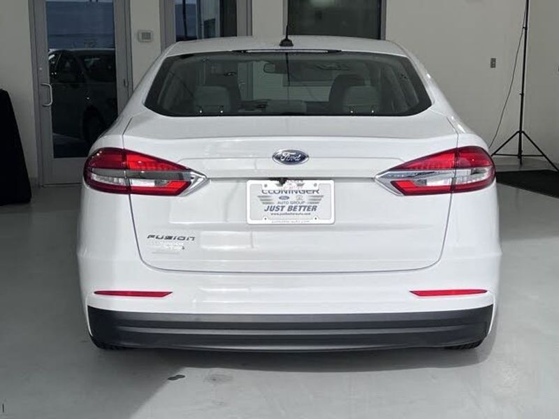2019 Ford Fusion — a typically priced live listing