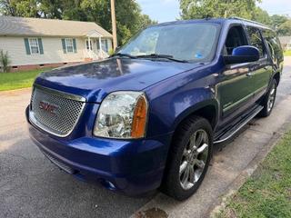 2010 GMC Yukon XL Denali