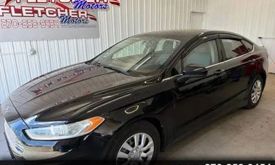 2014 Ford Fusion S