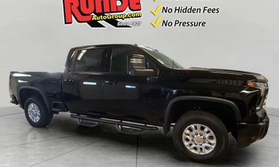 2025 Chevrolet Silverado HD LTZ